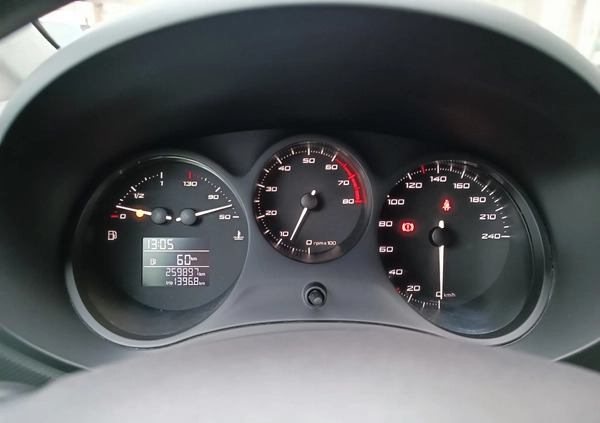 Seat Leon cena 14500 przebieg: 259897, rok produkcji 2011 z Sobótka małe 232
